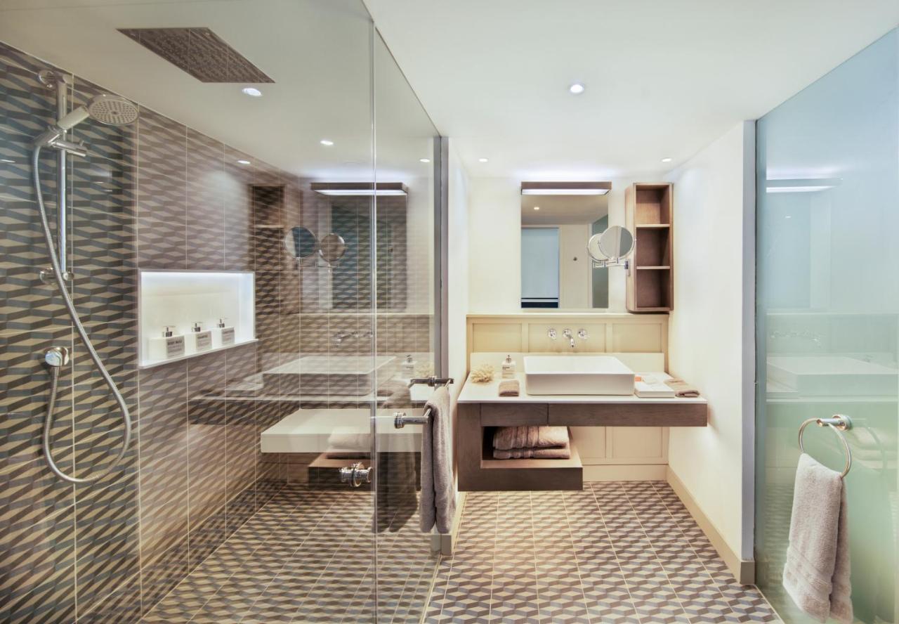 Lux* Grand Gaube Resort & Villas Екстер'єр фото Bathroom