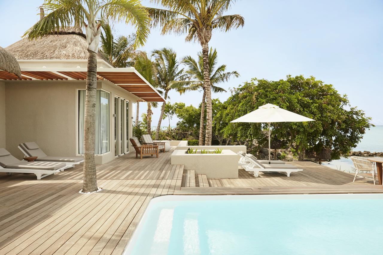 Lux* Grand Gaube Resort & Villas Екстер'єр фото The Beach Villas