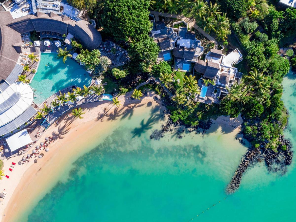 Lux* Grand Gaube Resort & Villas Екстер'єр фото Aerial view of the resort